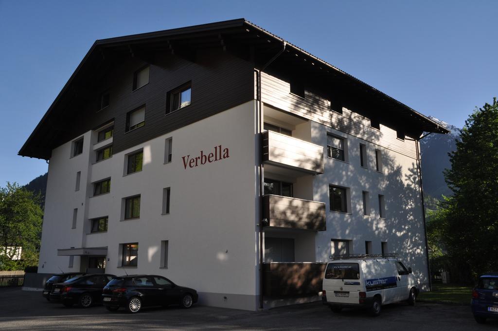 Ferienwohnung Jenny Schruns Exterior photo